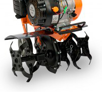 Стальной редуктор обеспечивает надежную трансмиссию