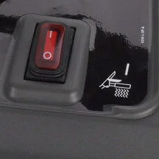 Подогрев рукояток делает работу со снегоуборщиком комфортной