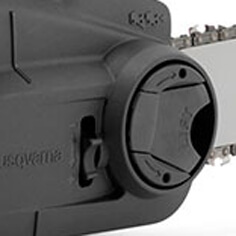 Безинструментальный механизм регулировки натяжения цепи для удобства пользователя