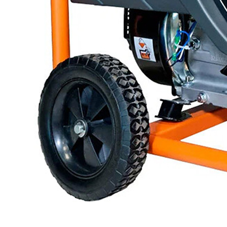 Благодаря наличию колес удобно перемещать генератор к месту работы или хранения