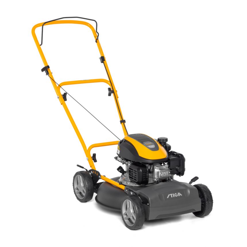 Газонокосилка бензиновая Stiga Multiclip 47