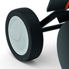 Транспортировочные колеса позволяют легко перемещать культиватор к нужному месту