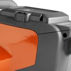 Пила не производит выхлопных газов, поэтому с ней можно работать в помещении