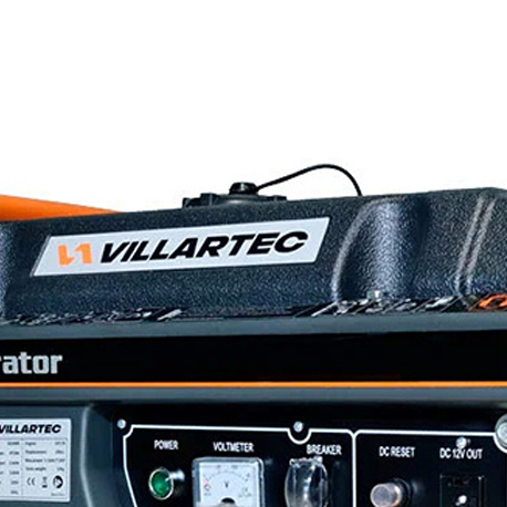 Большой топливный бак позволяет длительное время работать автономно