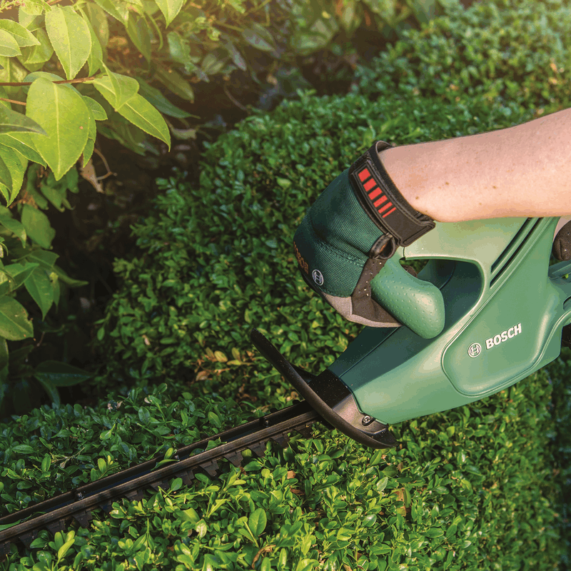 Кусторез (ножницы) аккумуляторный Bosch EasyHedgeCut 18-45 (без батареи и ЗУ)
