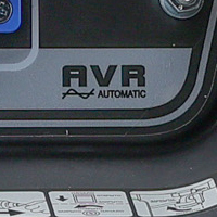Блок AVR обеспечивает стабильную работу генератора в любых условиях