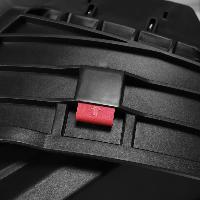 Удобные направляющие для бокового выброса травы