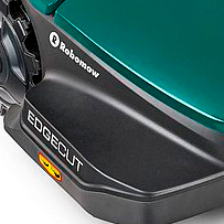 Увеличенная ёмкость аккумулятора 4,9 А·ч позволяет косить до 105 минут без подзарядки