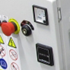 Запуск двигателя очень прост благодаря электростартеру