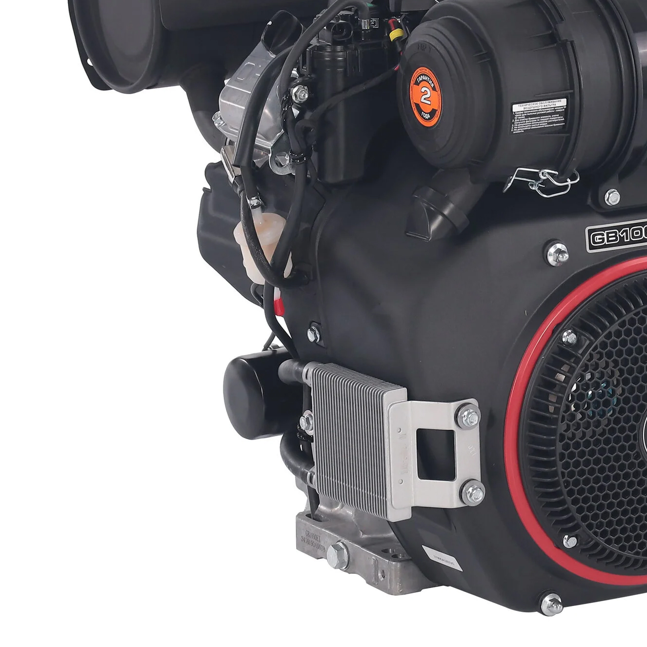 Увеличенные габариты 65×58×64 см для усиленной системы охлаждения с маслорадиатором