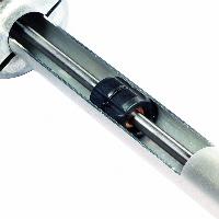 Триммер изготовлен из высококачественных материалов