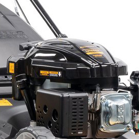 Мощный двигатель 6 л.с. с легкостью скашивает даже густую и высокую траву