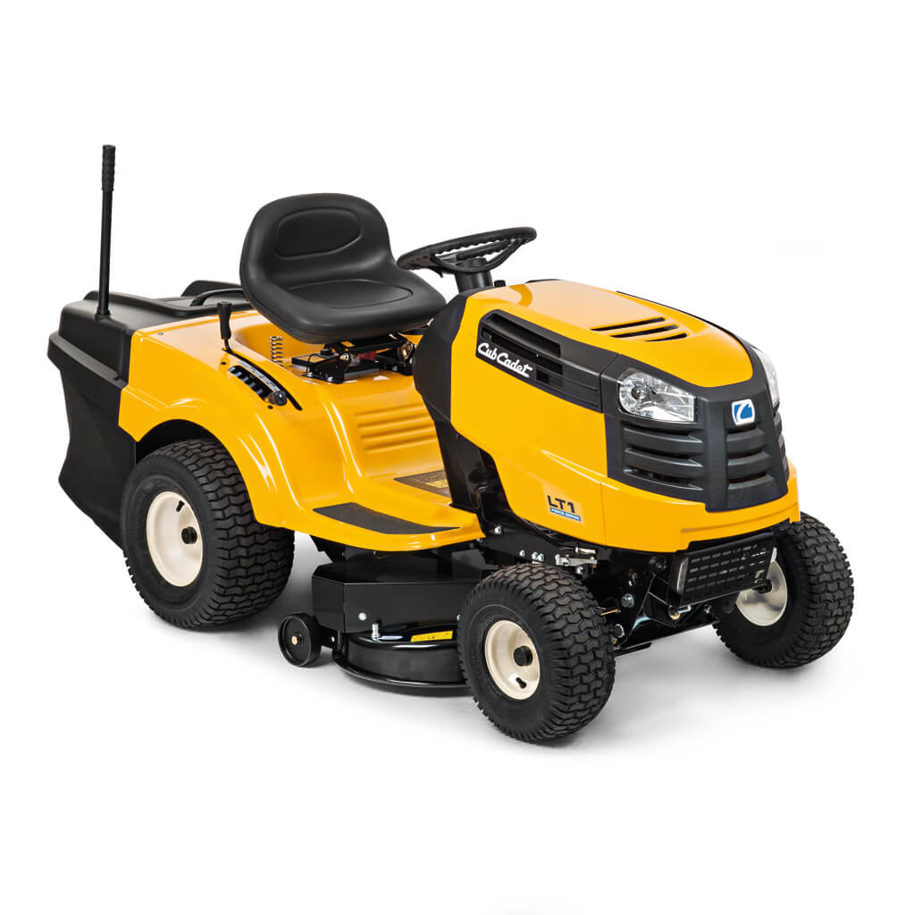 Садовый трактор Cub Cadet LT1 NR92