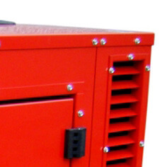 Для более тихой работы предусмотрен шумозащитный кожух