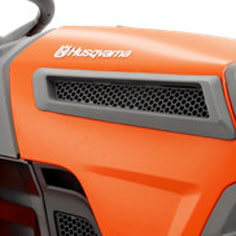 Двигателем является высокопроизводительный и надежный мотор Briggs&Stratton