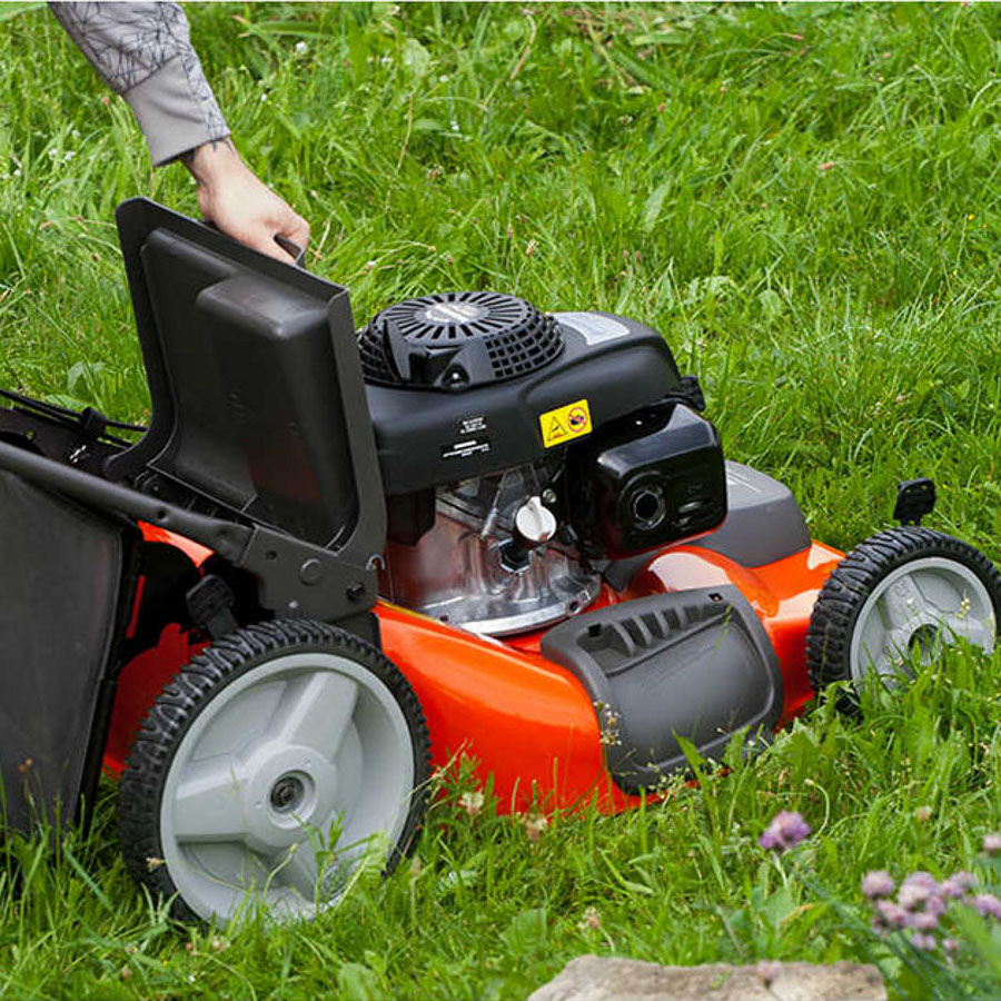 Газонокосилка бензиновая Husqvarna LC 153 V