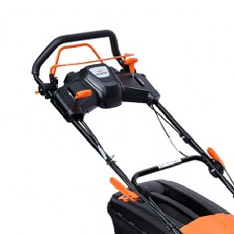 Эргономичная конструкция ручки обеспечивает удобный захват и минимизирует усталость