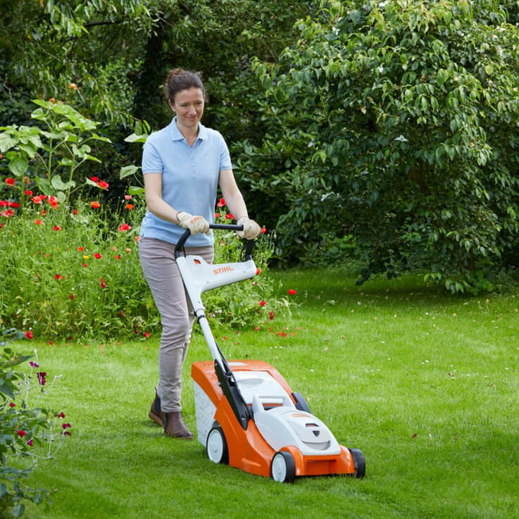 Газонокосилка аккумуляторная Stihl RМА 339 C SET (AK 20, AL 101)