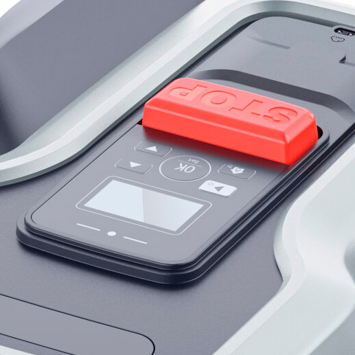 Датчик дождя и автоматическая подзарядка делают работу полностью автономной