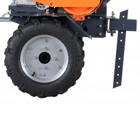 Универсальная сцепка и колеса в комплекте для работы плугом и транспортировки грузов