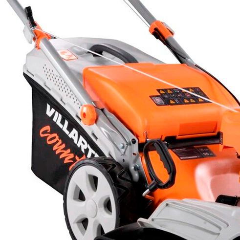 Вместительный травосборник на 60 литров